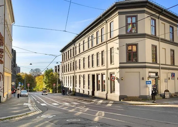 Apartment I Hjerte Av